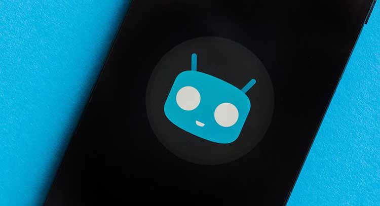 CyanogenMod 7.2 ROM - Blue CyanogenMod Icon In Black Background - Droid Views