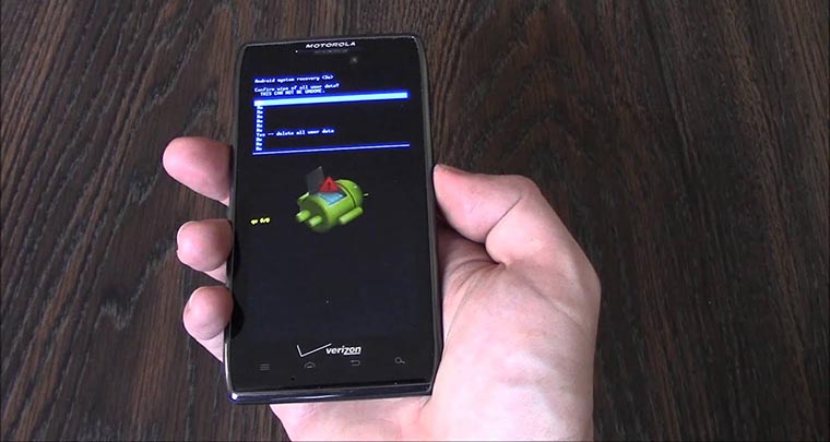 Motorola Droid RAZR