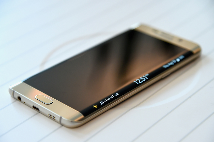 Stable MIUI 8 ROM on Samsung Galaxy S6 Edge+