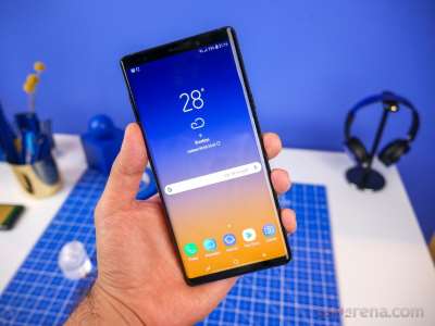 Here's how to download all of the official stock Galaxy Note 9 wallpapers