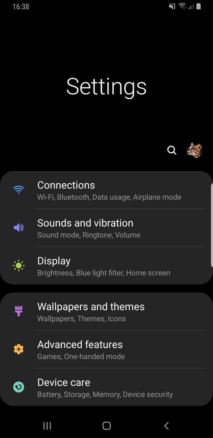 Samsung One UI Review Theme Night Settings
